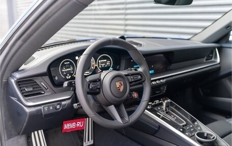 Porsche 911, 2025 год, 22 000 000 рублей, 13 фотография