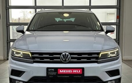 Volkswagen Tiguan II, 2019 год, 2 899 000 рублей, 2 фотография