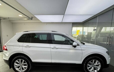 Volkswagen Tiguan II, 2019 год, 2 899 000 рублей, 5 фотография