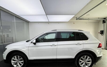 Volkswagen Tiguan II, 2019 год, 2 899 000 рублей, 10 фотография