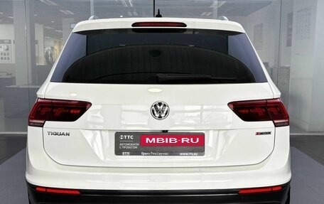 Volkswagen Tiguan II, 2019 год, 2 899 000 рублей, 7 фотография