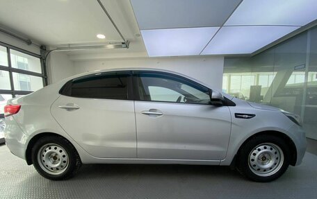 KIA Rio III рестайлинг, 2015 год, 1 000 000 рублей, 5 фотография