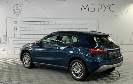 Mercedes-Benz GLA, 2019 год, 2 850 000 рублей, 9 фотография