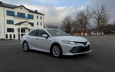 Toyota Camry, 2019 год, 2 500 000 рублей, 1 фотография