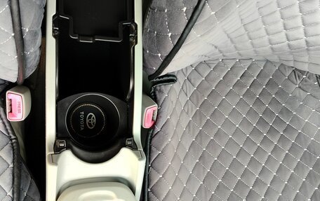 Toyota Prius, 2009 год, 1 100 000 рублей, 13 фотография