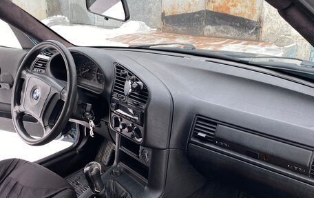 BMW 3 серия, 1994 год, 350 000 рублей, 8 фотография