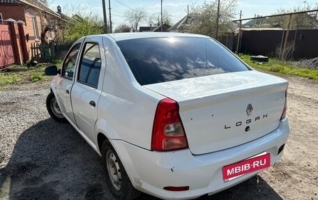 Renault Logan I, 2015 год, 350 000 рублей, 3 фотография