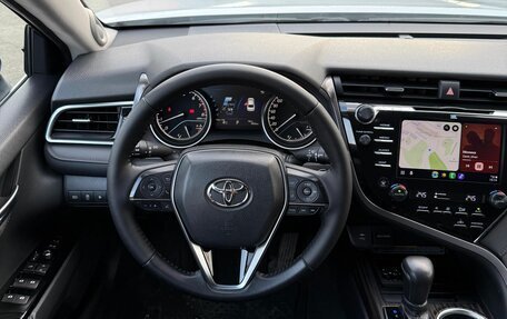 Toyota Camry, 2019 год, 2 500 000 рублей, 5 фотография