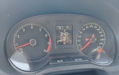 Volkswagen Polo VI (EU Market), 2015 год, 1 000 000 рублей, 13 фотография