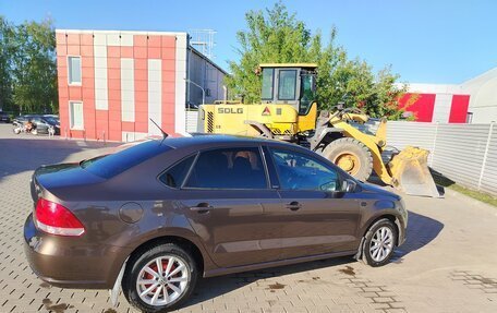 Volkswagen Polo VI (EU Market), 2015 год, 1 000 000 рублей, 23 фотография