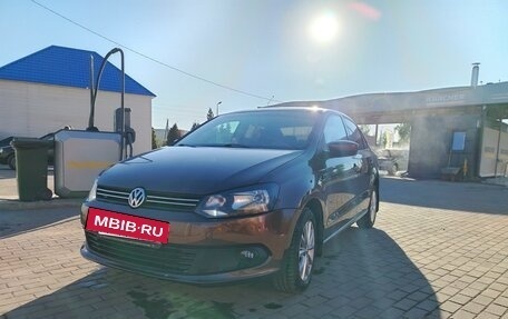 Volkswagen Polo VI (EU Market), 2015 год, 1 000 000 рублей, 21 фотография
