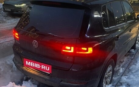 Volkswagen Tiguan I, 2012 год, 1 000 000 рублей, 3 фотография