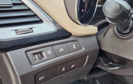 Hyundai Santa Fe III рестайлинг, 2012 год, 1 890 000 рублей, 14 фотография