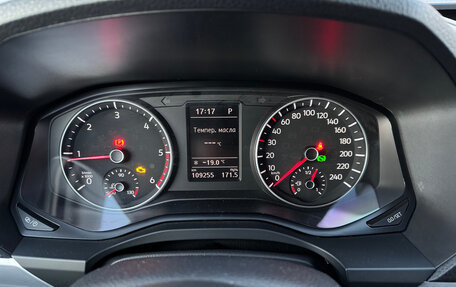 Volkswagen Amarok I рестайлинг, 2017 год, 4 850 000 рублей, 20 фотография