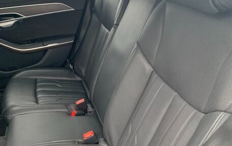 Audi A8, 2019 год, 6 200 000 рублей, 12 фотография