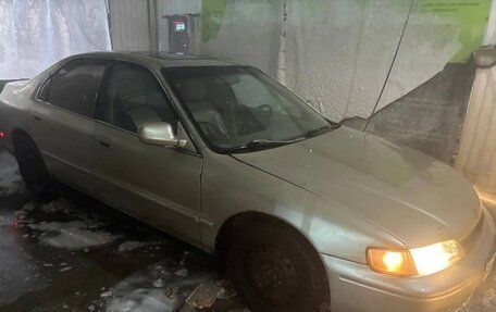 Honda Accord VII рестайлинг, 1994 год, 270 000 рублей, 2 фотография