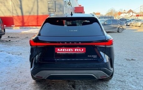 Lexus RX IV рестайлинг, 2023 год, 8 700 000 рублей, 4 фотография