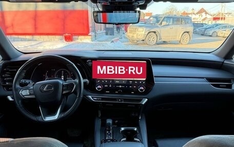Lexus RX IV рестайлинг, 2023 год, 8 700 000 рублей, 12 фотография