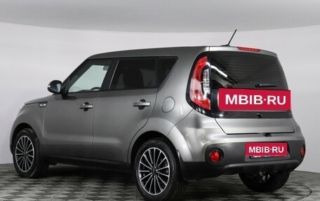 KIA Soul II рестайлинг, 2018 год, 1 697 000 рублей, 7 фотография