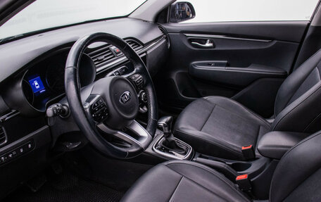 KIA Rio IV, 2018 год, 1 320 000 рублей, 10 фотография