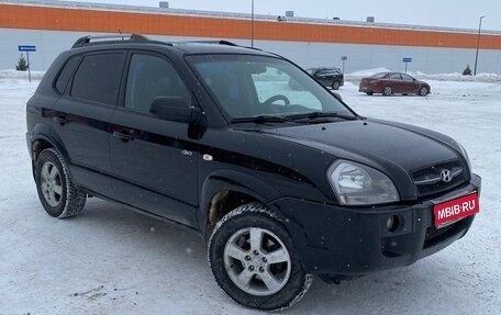 Hyundai Tucson III, 2005 год, 765 000 рублей, 1 фотография