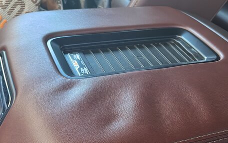 Chevrolet Tahoe IV, 2018 год, 3 260 000 рублей, 10 фотография