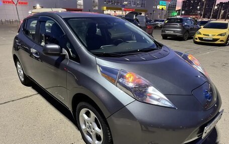 Nissan Leaf I, 2017 год, 1 300 000 рублей, 12 фотография