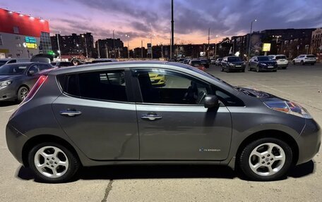 Nissan Leaf I, 2017 год, 1 300 000 рублей, 11 фотография