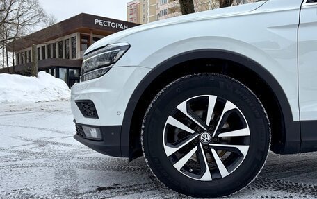Volkswagen Tiguan II, 2019 год, 2 630 000 рублей, 12 фотография