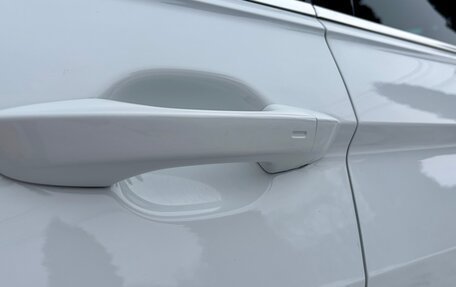 Volkswagen Tiguan II, 2019 год, 2 630 000 рублей, 10 фотография