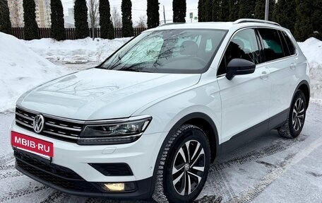 Volkswagen Tiguan II, 2019 год, 2 630 000 рублей, 3 фотография