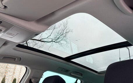 Volkswagen Tiguan II, 2019 год, 2 630 000 рублей, 17 фотография