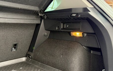 Volkswagen Tiguan II, 2019 год, 2 630 000 рублей, 29 фотография