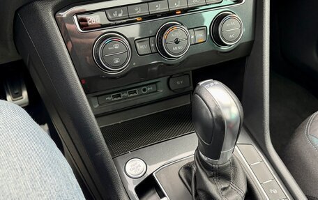 Volkswagen Tiguan II, 2019 год, 2 630 000 рублей, 40 фотография