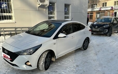 Hyundai Solaris II рестайлинг, 2021 год, 1 350 000 рублей, 14 фотография