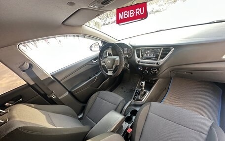 Hyundai Solaris II рестайлинг, 2021 год, 1 350 000 рублей, 18 фотография