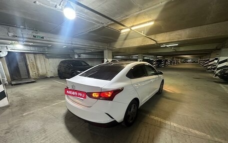 Hyundai Solaris II рестайлинг, 2021 год, 1 350 000 рублей, 29 фотография