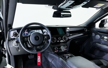 Rolls-Royce Ghost Series II рестайлинг, 2021 год, 28 500 000 рублей, 6 фотография