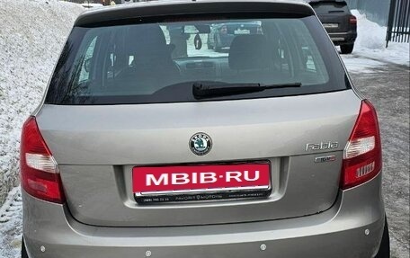 Skoda Fabia II, 2011 год, 715 000 рублей, 3 фотография