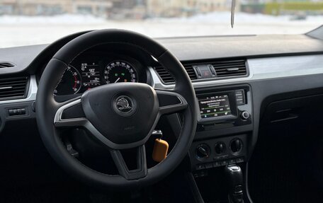 Skoda Rapid I, 2016 год, 890 000 рублей, 5 фотография