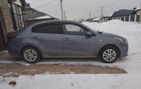 KIA Rio IV, 2017 год, 1 270 000 рублей, 3 фотография