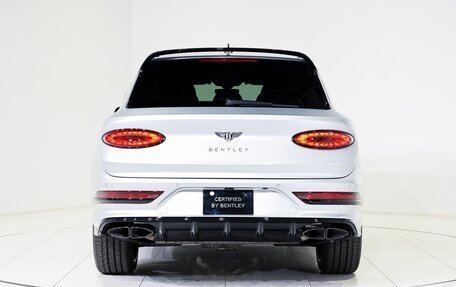 Bentley Bentayga I, 2022 год, 23 800 000 рублей, 3 фотография