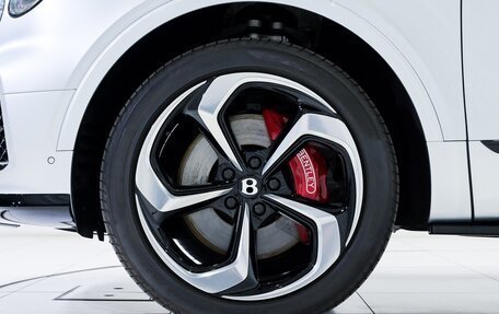 Bentley Bentayga I, 2022 год, 23 800 000 рублей, 6 фотография