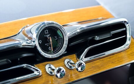 Bentley Bentayga I, 2022 год, 23 800 000 рублей, 34 фотография