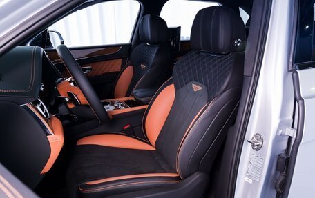 Bentley Bentayga I, 2022 год, 23 800 000 рублей, 24 фотография