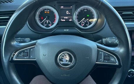 Skoda Octavia, 2018 год, 1 990 000 рублей, 11 фотография