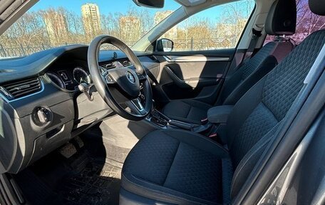 Skoda Octavia, 2018 год, 1 990 000 рублей, 9 фотография