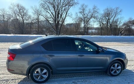 Skoda Octavia, 2018 год, 1 990 000 рублей, 6 фотография