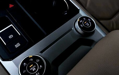 Volkswagen Touareg III, 2021 год, 5 700 000 рублей, 17 фотография