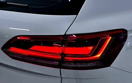 Volkswagen Touareg III, 2021 год, 5 700 000 рублей, 32 фотография